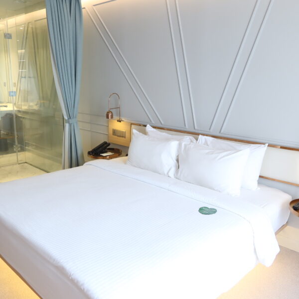 The Prestige Hotel – Mr & Mrs Smith 17000 IHG Points Redemption