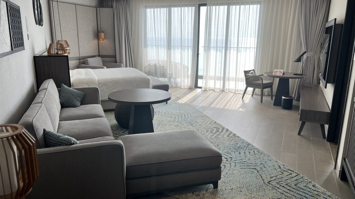 Crowne Plaza Phu Quoc Starbay (1 King Junior Suite Oceanfront View)